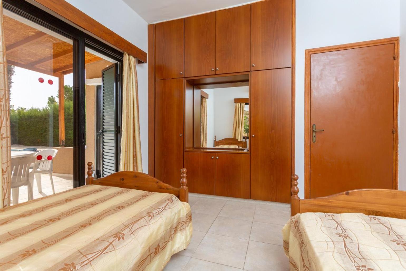 Villa Eleni Coral Bay Esterno foto